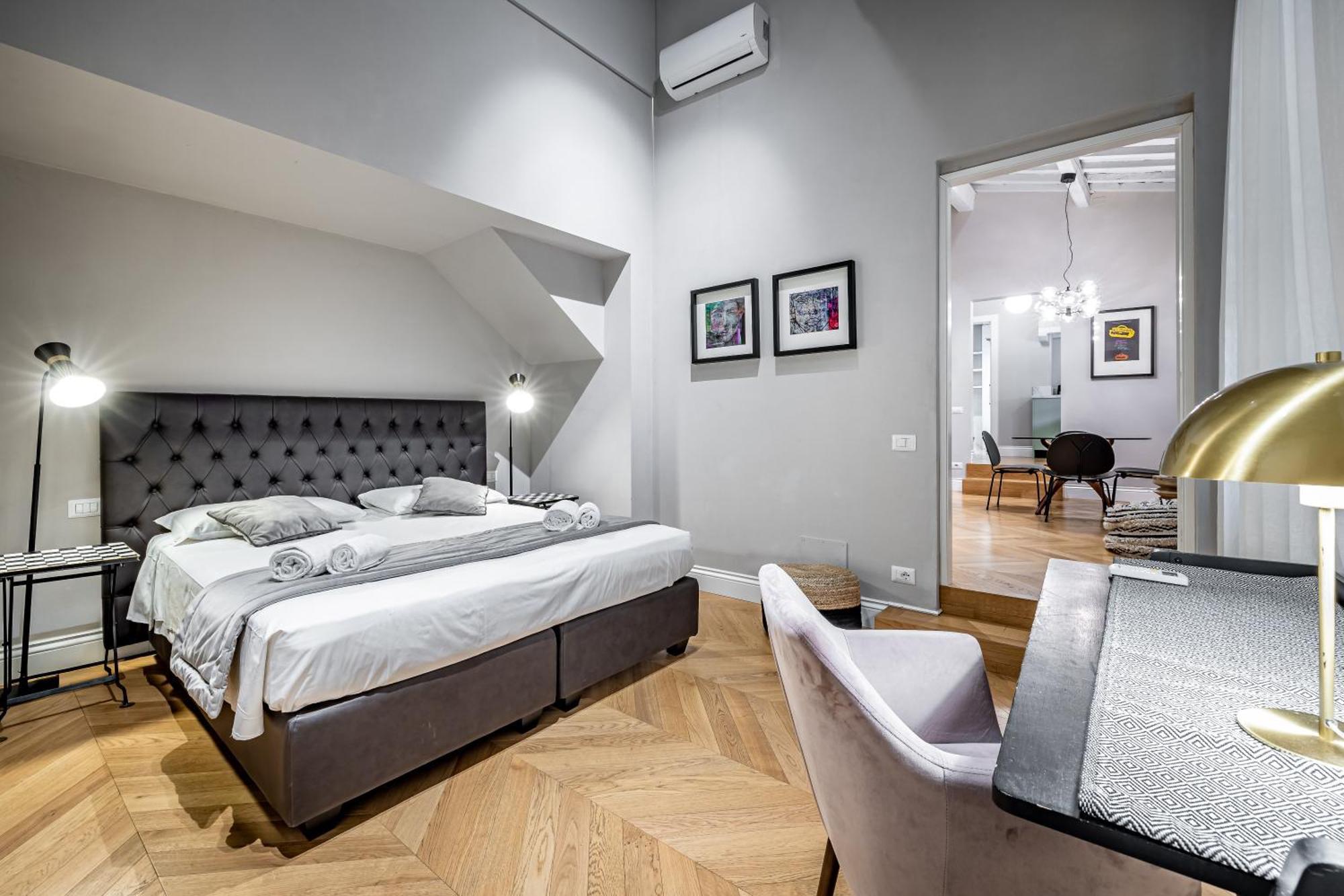 Hs4U Ricasoli Luxury Apartment Near Duomo N.1 Firenze Kültér fotó
